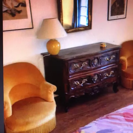 Villa Petite Maison De Charme Avec Piscine Et Pins Centenaires *